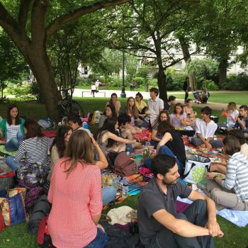 plus de 50 personnes sont réunies au pinic de Tours, un vrai succès !